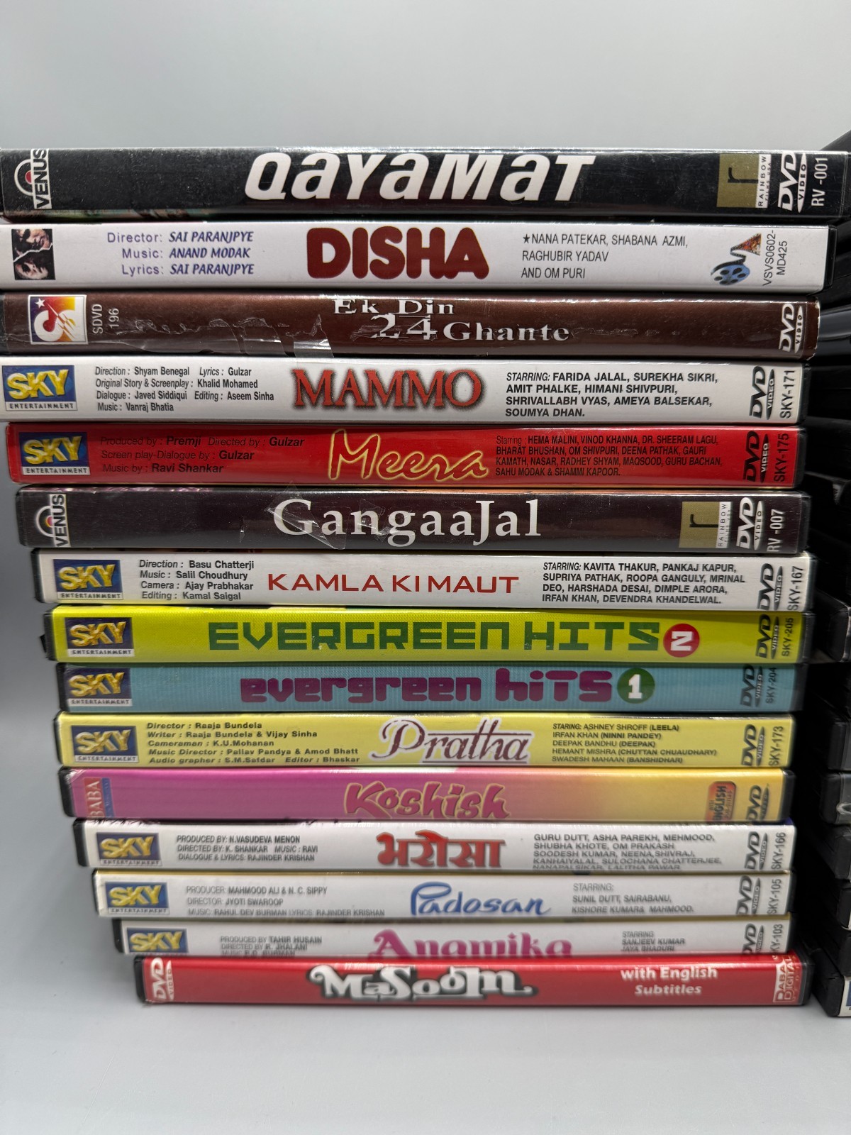 Bollywood DVD Collection lot – 31 Movies, Mixed Titles/Genres