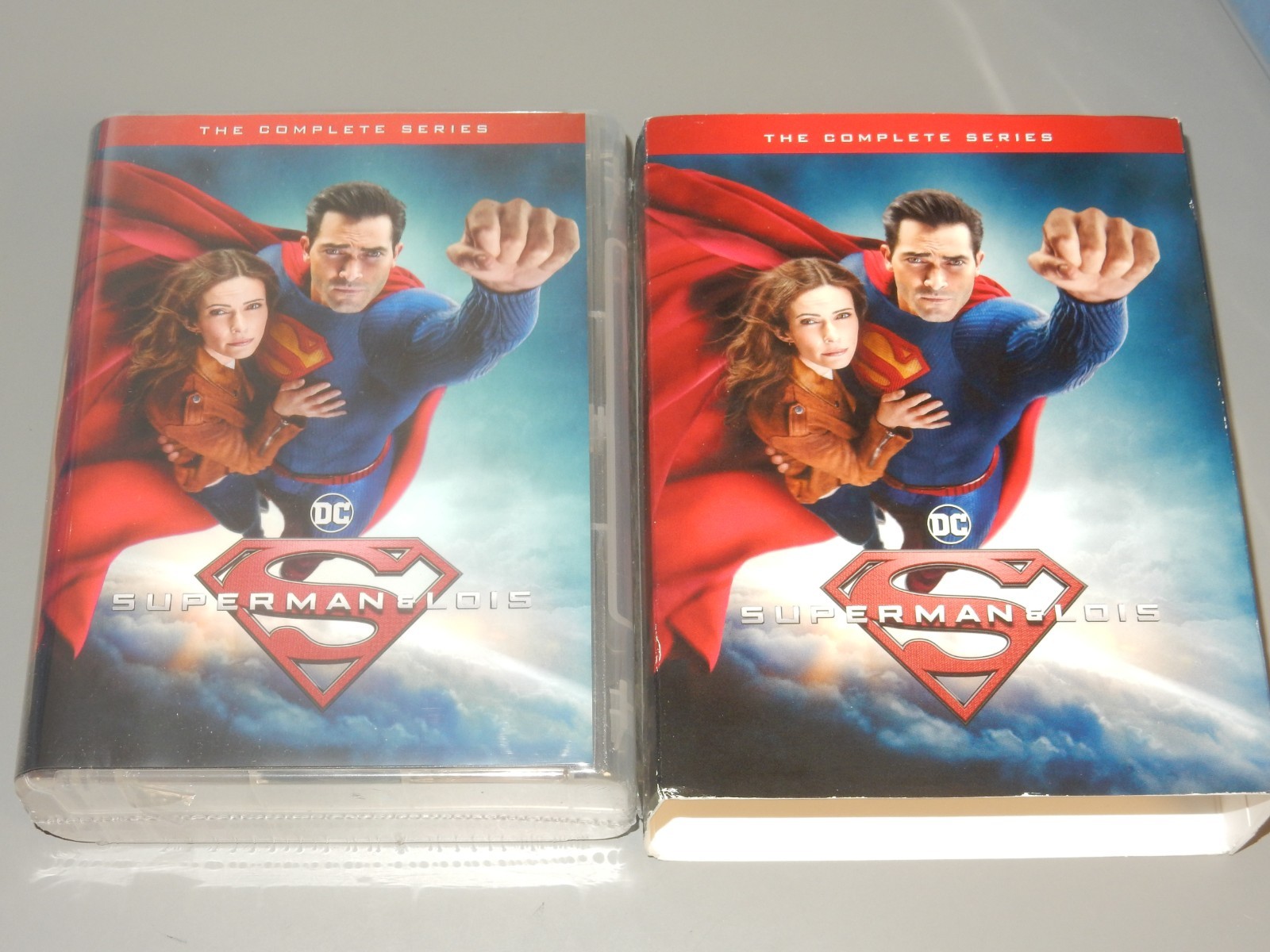 BRAND NEW *SUPERMAN & LOIS COMPLETE 4-SEASON SERIES* DVD BOX SET REGION 1