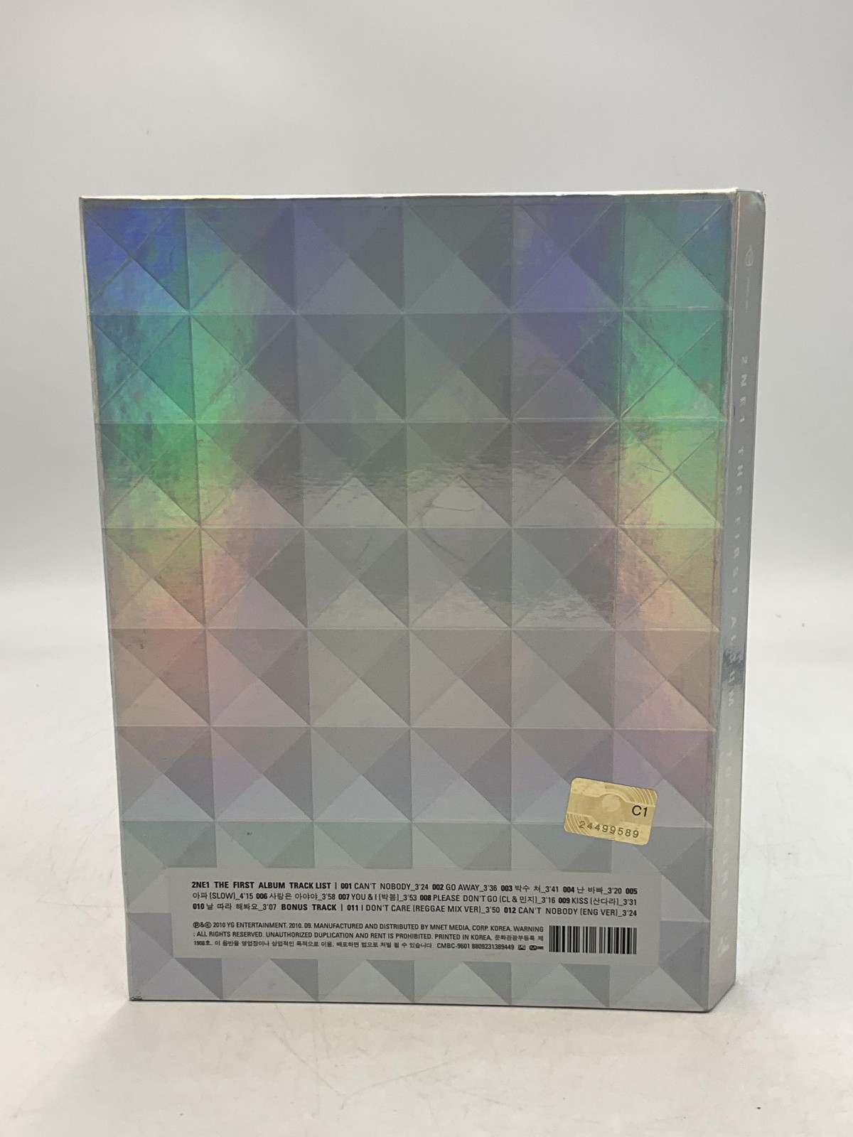 2NE1 THE FIRST ALBUM – TO ANYONE DVD 2010 Korean Pop Holographic Box Set