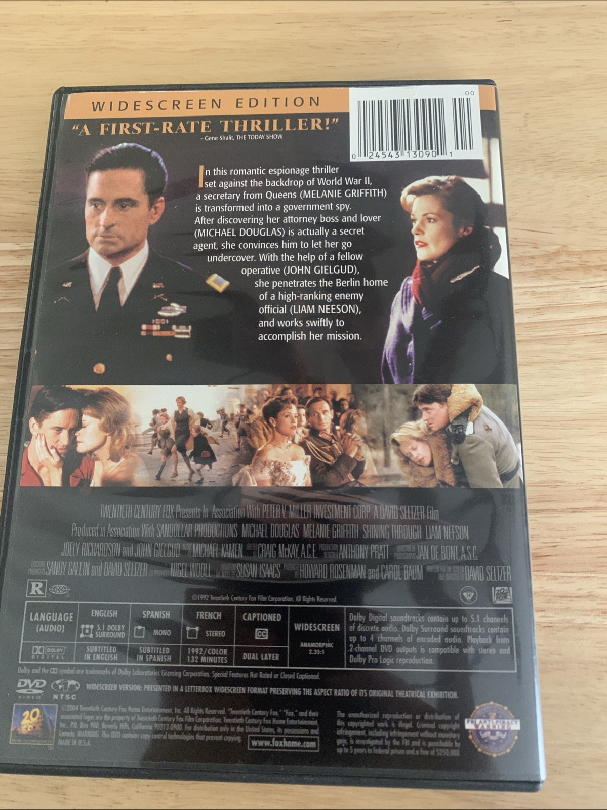 Shining Through (DVD)Michael Douglas Melanie Griffith Liam Neeson -Authentic US