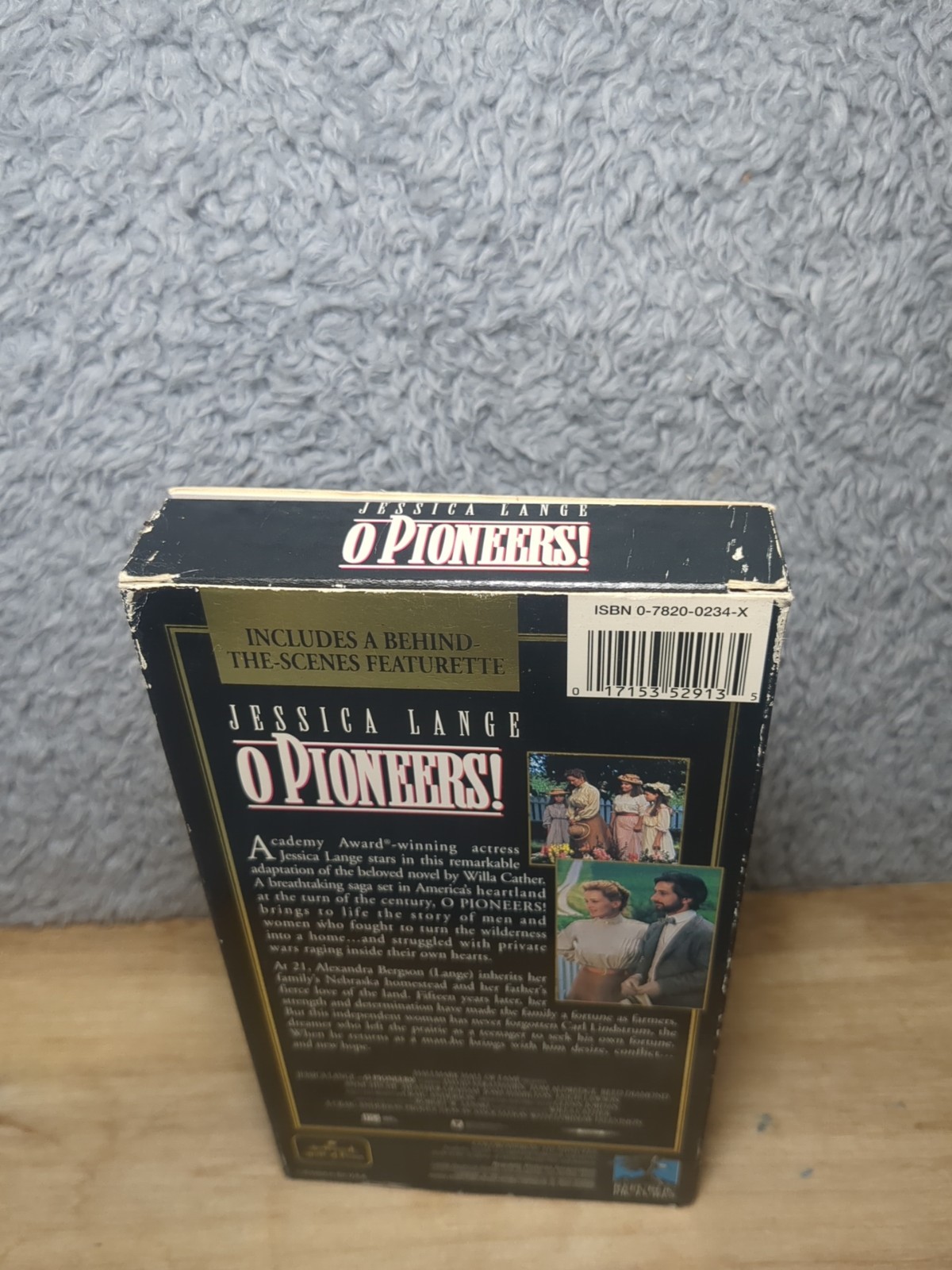 O Pioneers! Gold Crown Collector’s Edition VHS Tape 1992 Hallmark