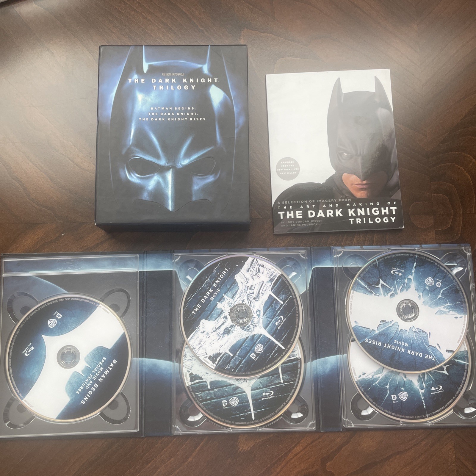 The Dark Knight Trilogy (Blu-Ray Box Set) 5-Disc Collection w/ Booklet