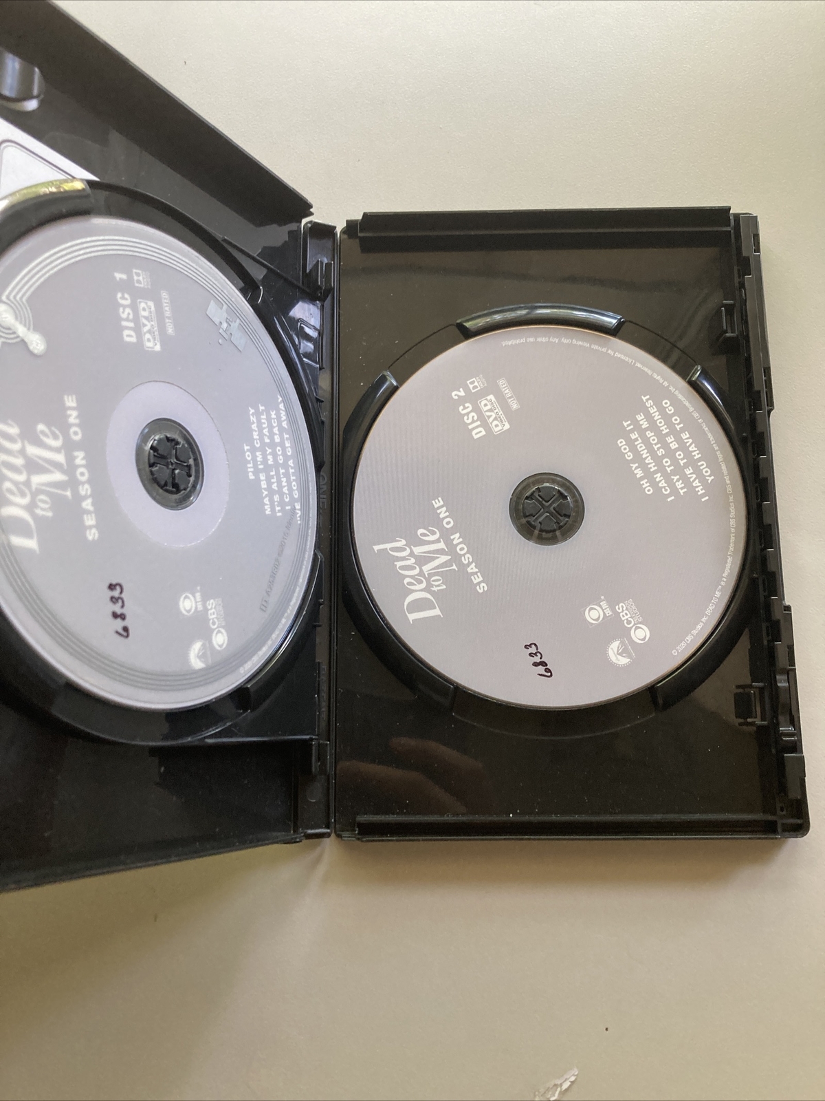 Dead To Me: Season 1 Starring Christina Applegate & Linda Cardellini (DVD, 2019)