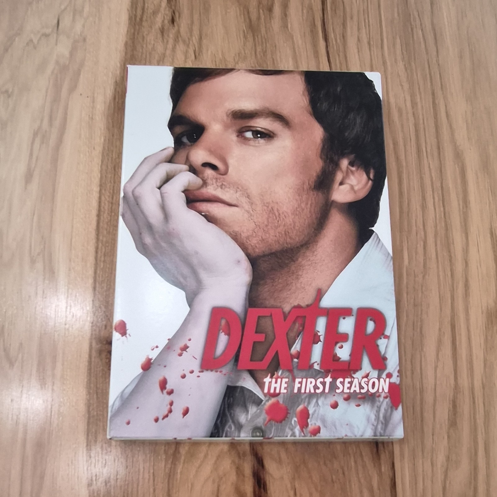 Dexter: The First Season DVD Box Set 4-Disc Showtime Ent. Behind The Scenes