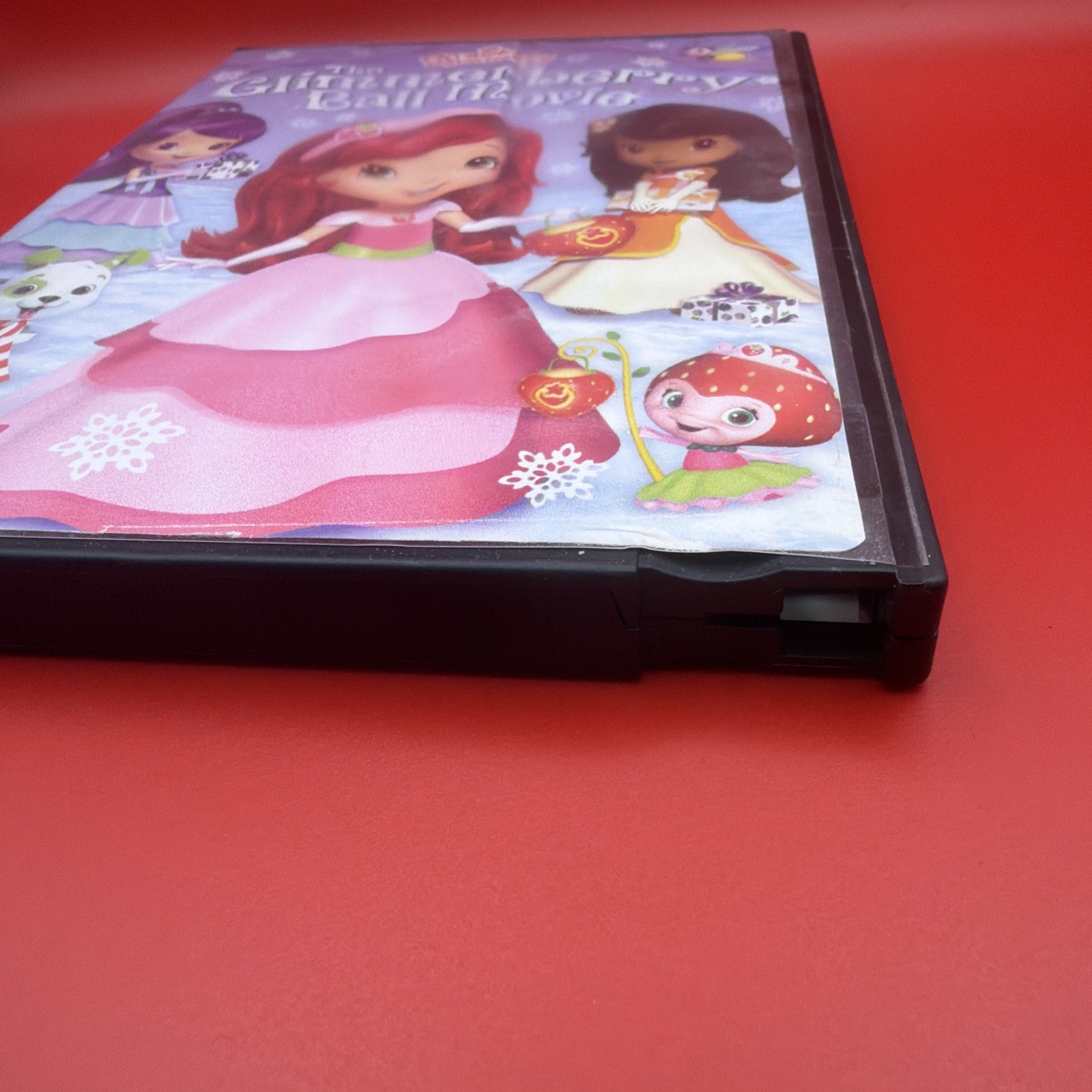 STRAWBERRY SHORTCAKE – LOT OF 4 DVDs – Happily ever after, 2 movies/rockaberry