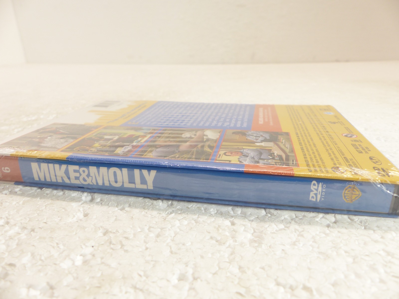 Mike & Molly: The Complete Sixth [6] Final Season (DVD, 2016, 2-Disc Set) NEW!