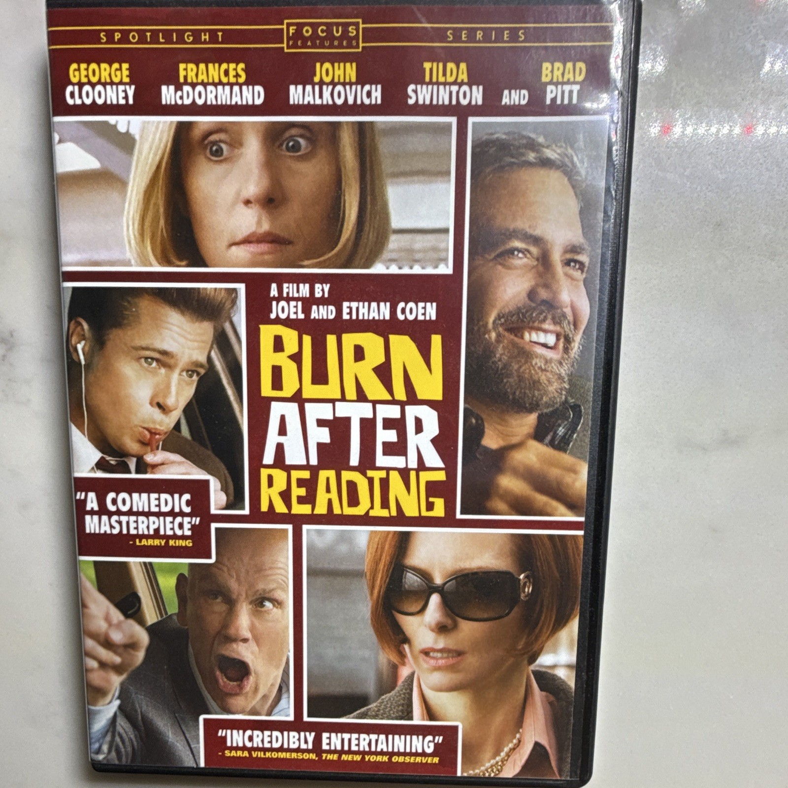 Focus Features Burn After Reading DVD R Clooney Pitt Widescreen Subtitles