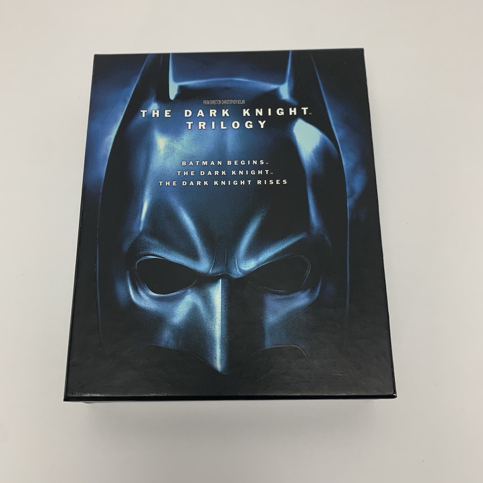 The Dark Knight Trilogy (Blu-Ray Box Set) 5-Disc Collection w/ Booklet