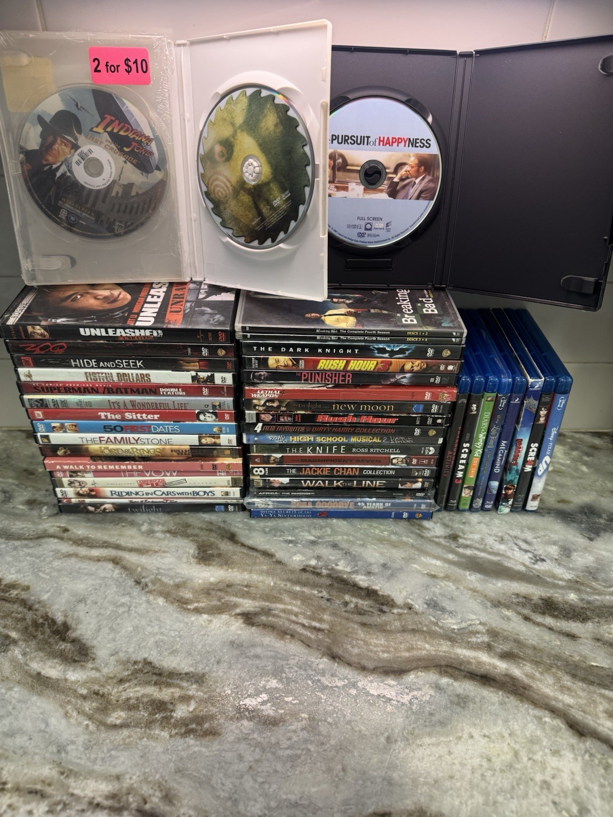 Lot of 44 DVD & Blu-ray Movies Mixed Dark Knight Scream Rush Hour