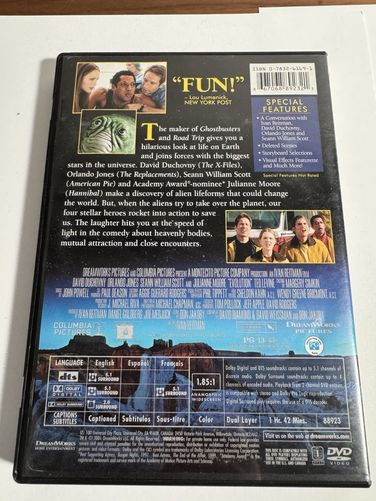 DreamWorks Evolution DVD Widescreen PG-13 102 min Ivan Reitman Duchovny
