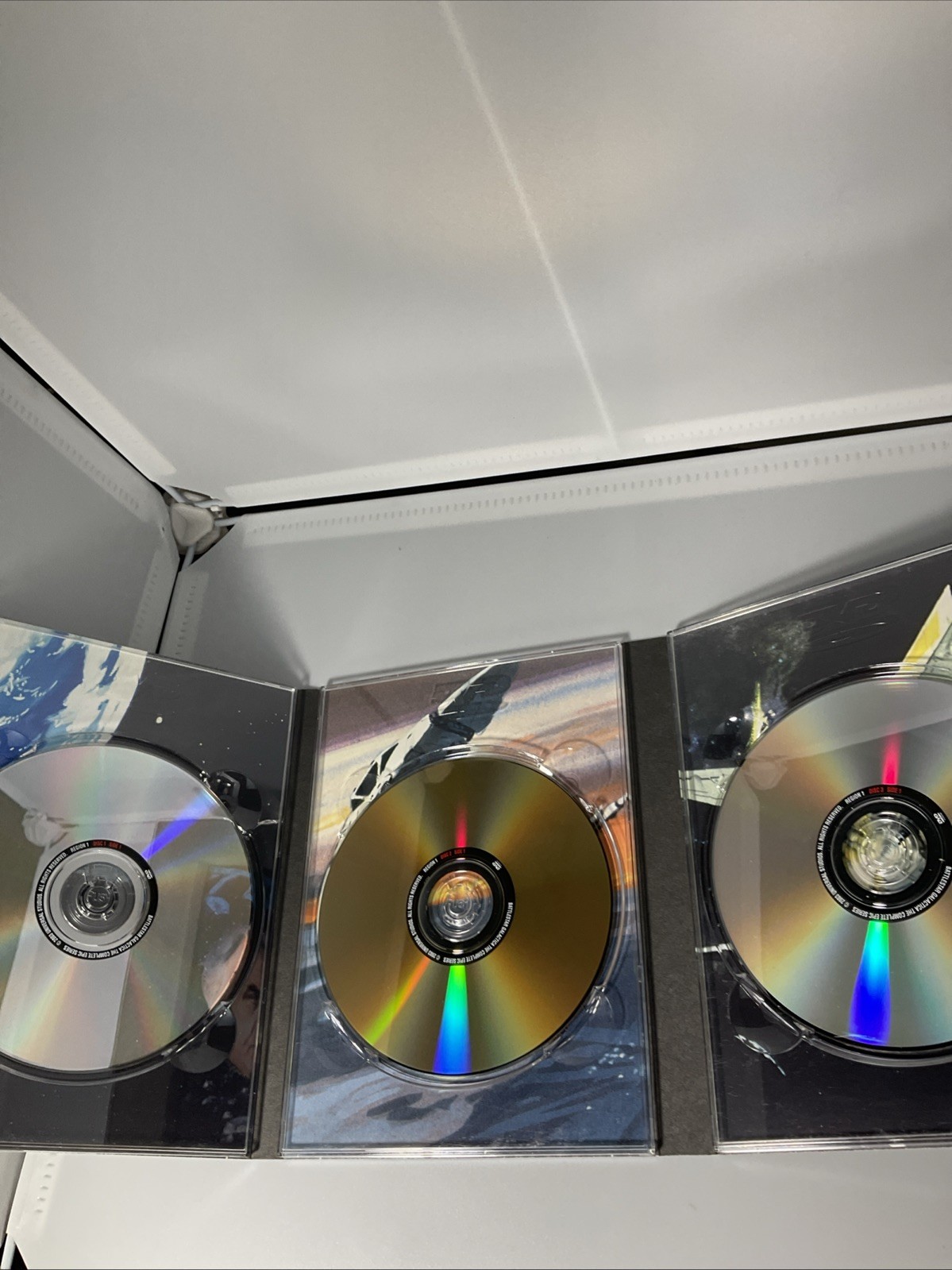 Battlestar Galactica – The Complete Epic Series In Cylon Helmet Box