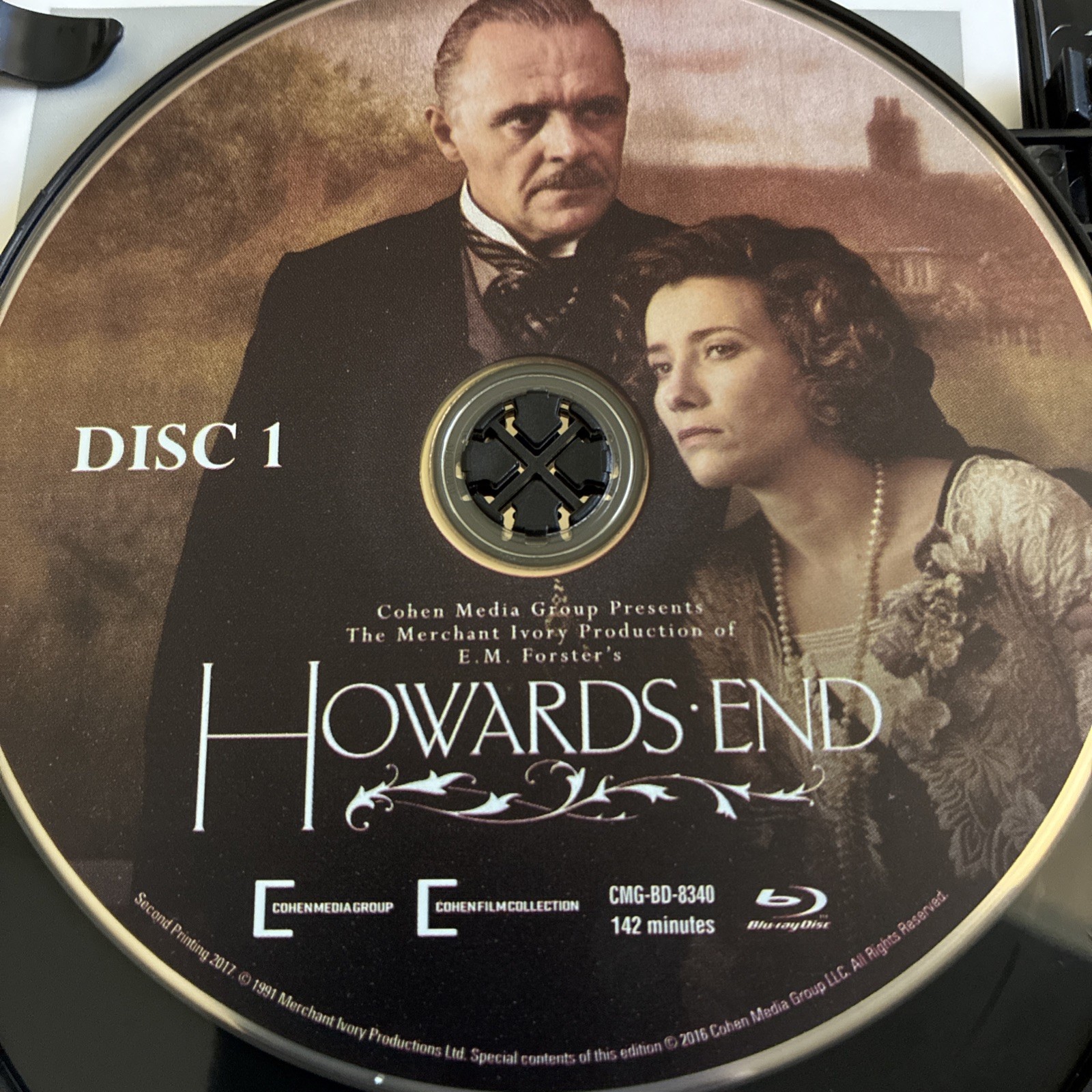 Howards End (1992) Bluray Disc [Cohen Media Group). Read Description.