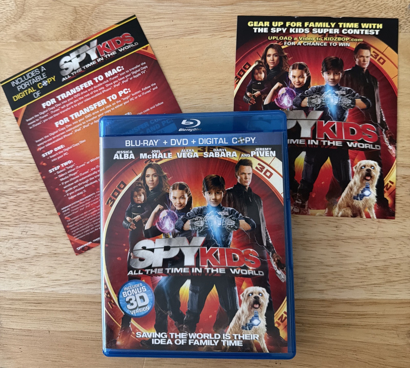 Spy Kids 4 3D All The Time In The World (Blu Ray, DVD) Jessica Alba Joel McHale