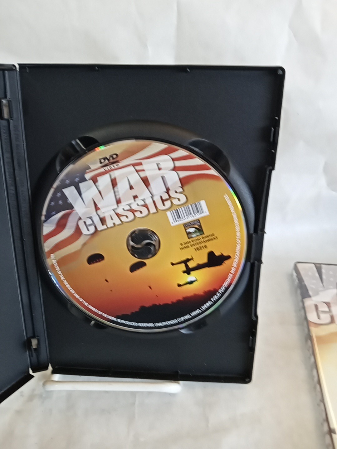 War Classics 2 DVD Set Includes 8 Movies (2004) Glenn Ford Van Johnson