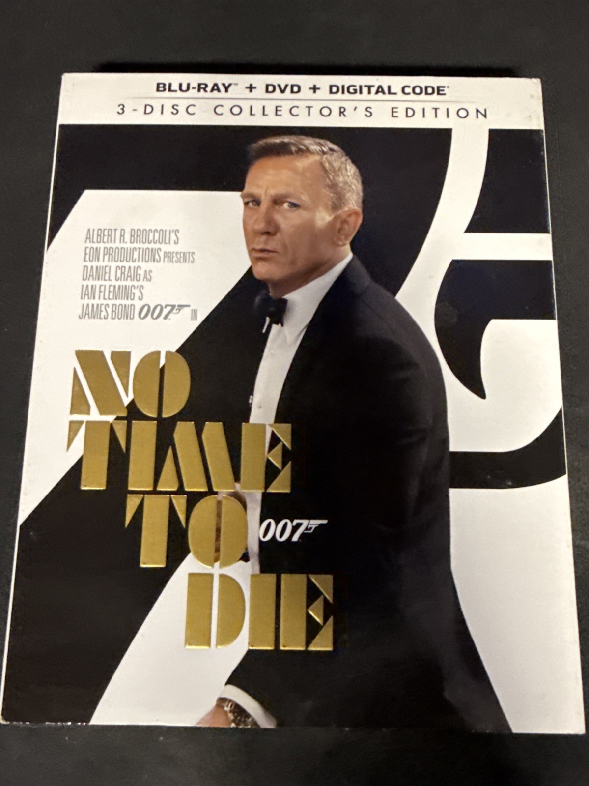 No Time to Die Blu-Ray/DVD 2021 Daniel Craig 007 Collector’s Edition w/ Slipcase