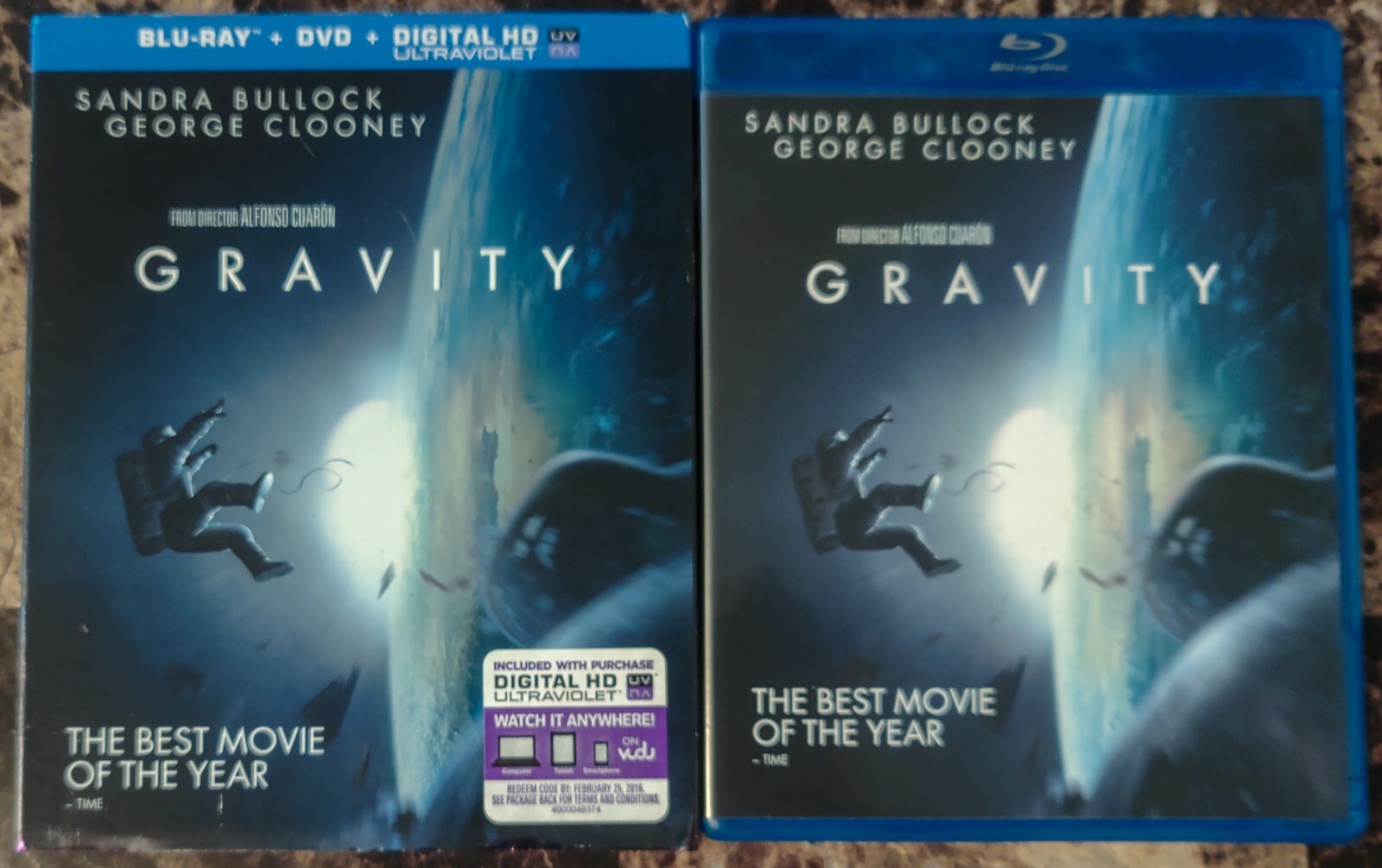 Gravity (Blu-ray + DVD + Digital Copy, 2013, 2-Disc Set w Embossed Slipcover)