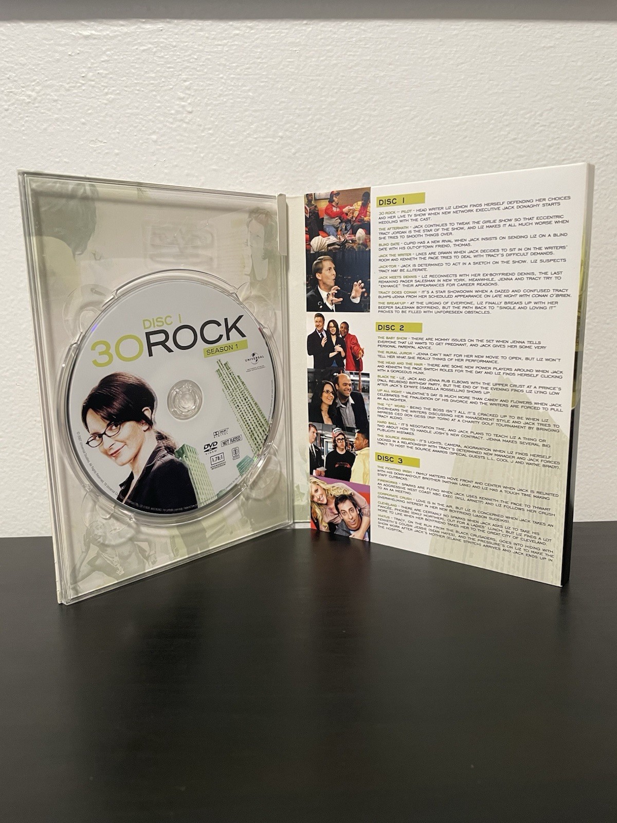 30 Rock Season 1 DVD Unrated One TV Comedy 3 Disc Alec Baldwin Tina Fey 2006