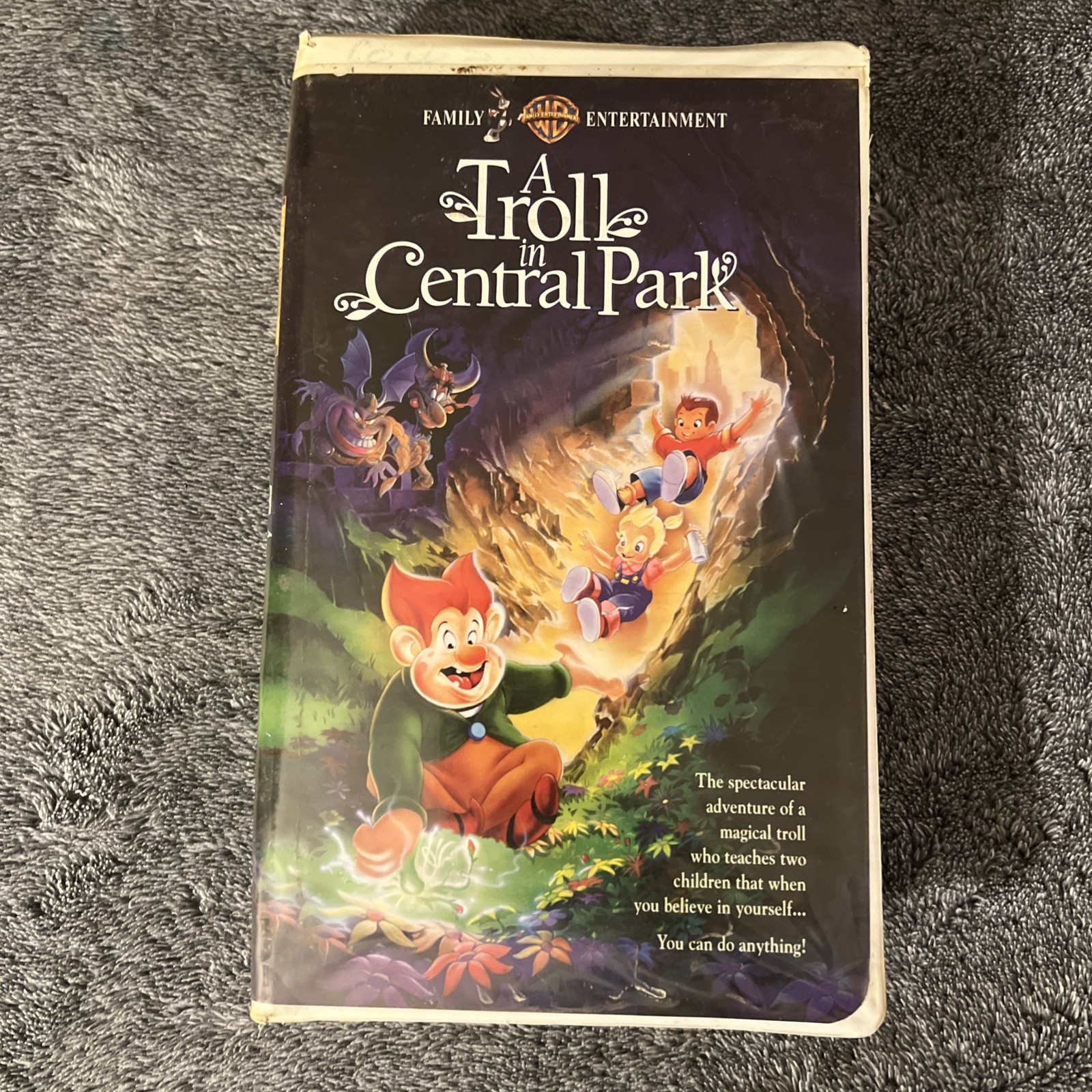 A Troll in Central Park VHS 1994 Don Bluth Warner Bros Family Entertainment