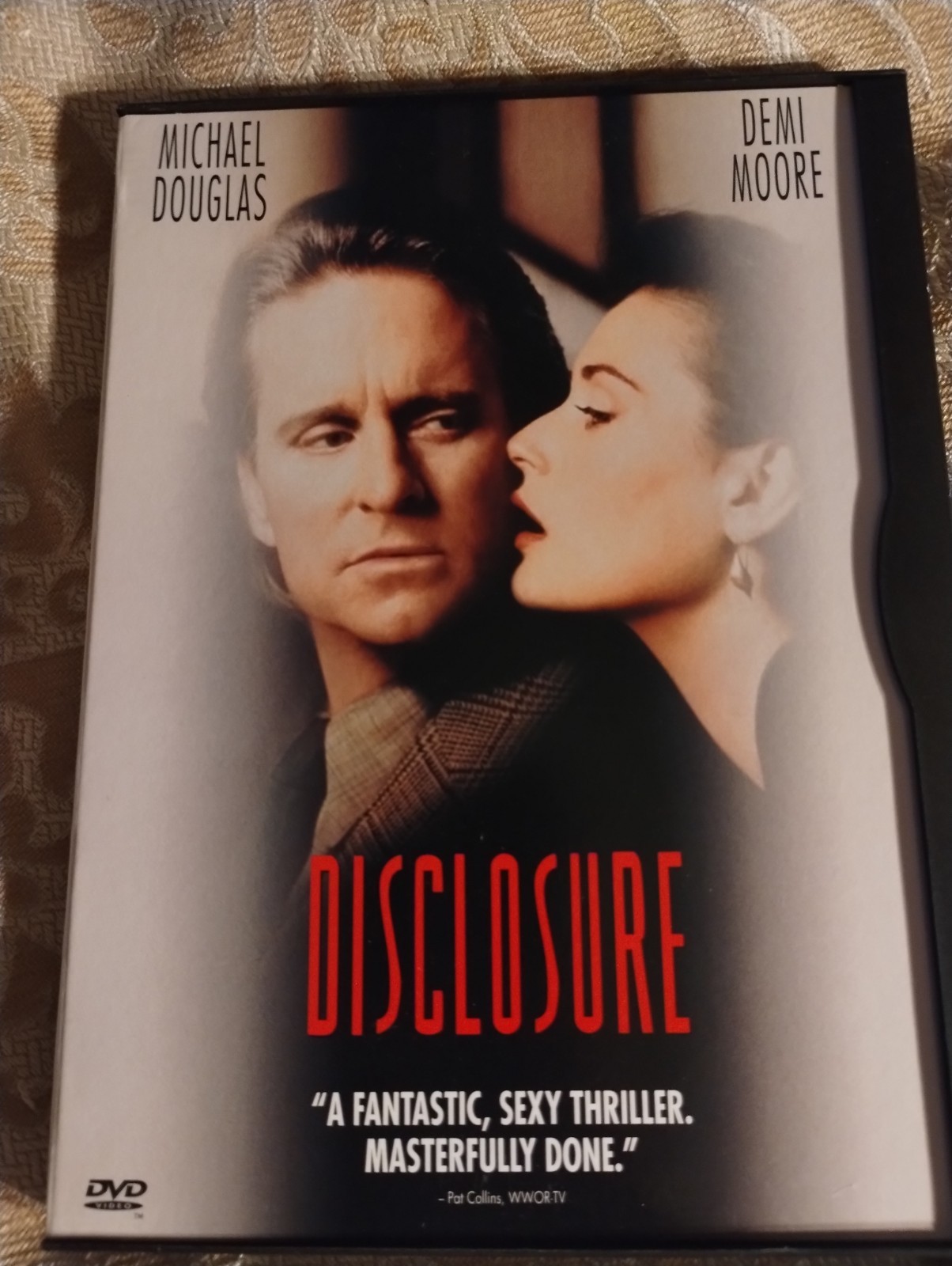 Disclosure Widescreen & Fullscreen DVD – Michael Douglas, Demi Moore