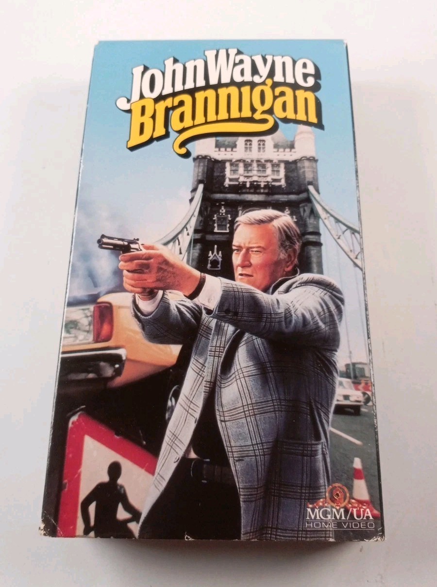 Brannigan (VHS) 1975 John Wayne, Richard Attenborough, Judy Geeson TESTED