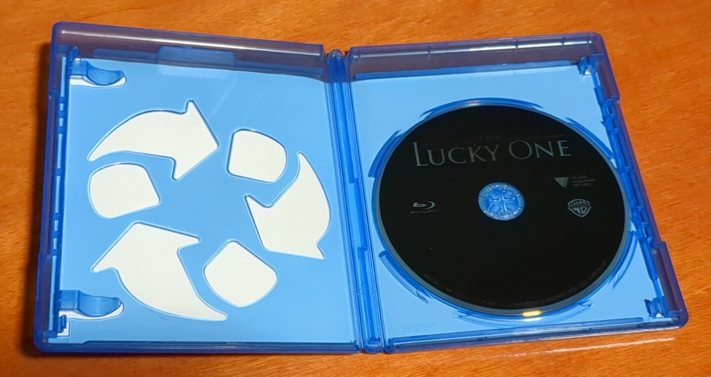 The Lucky One blu-ray Zac Efron Taylor Schilling Scott Hicks Blythe Danner