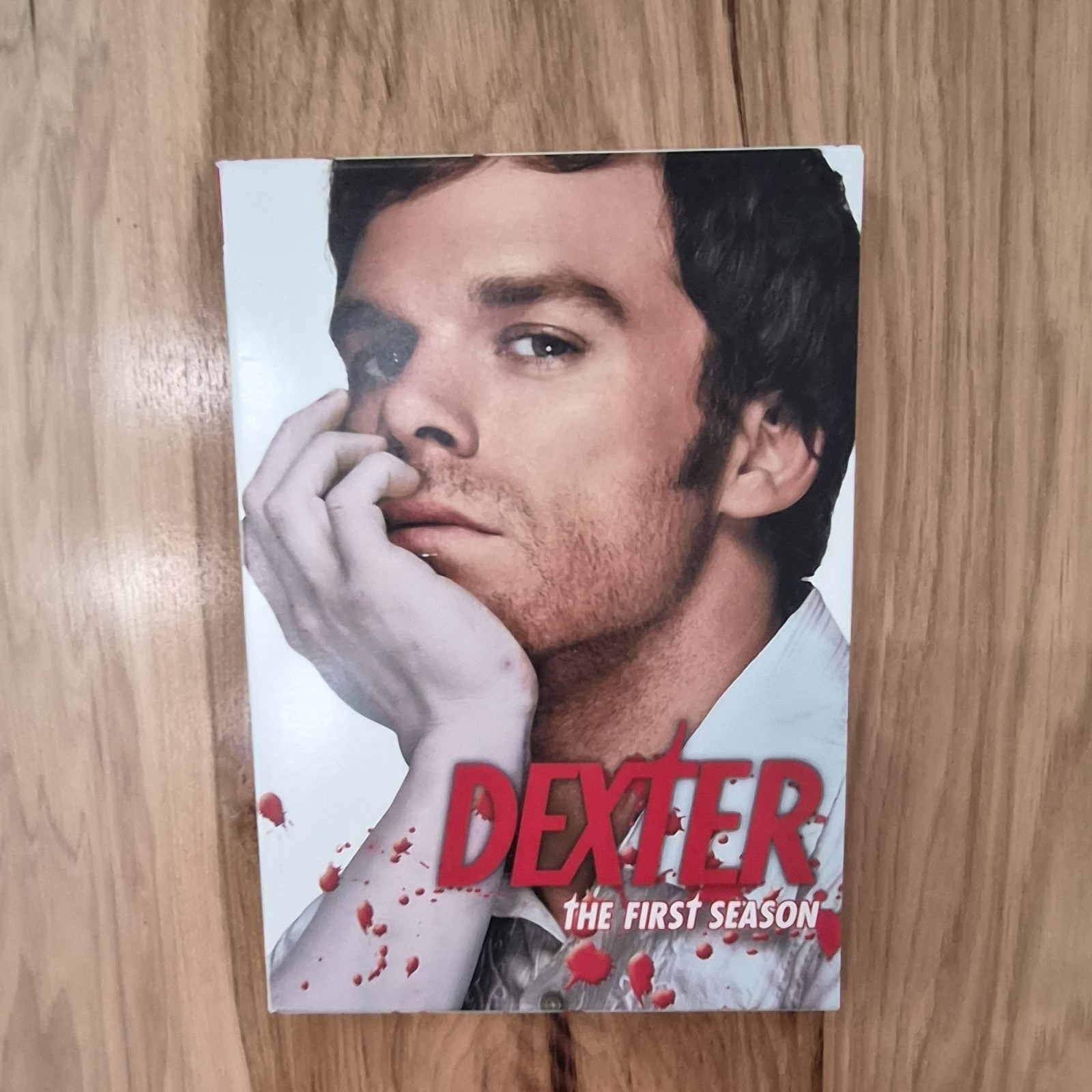 Dexter: The First Season DVD Box Set 4-Disc Showtime Ent. Behind The Scenes