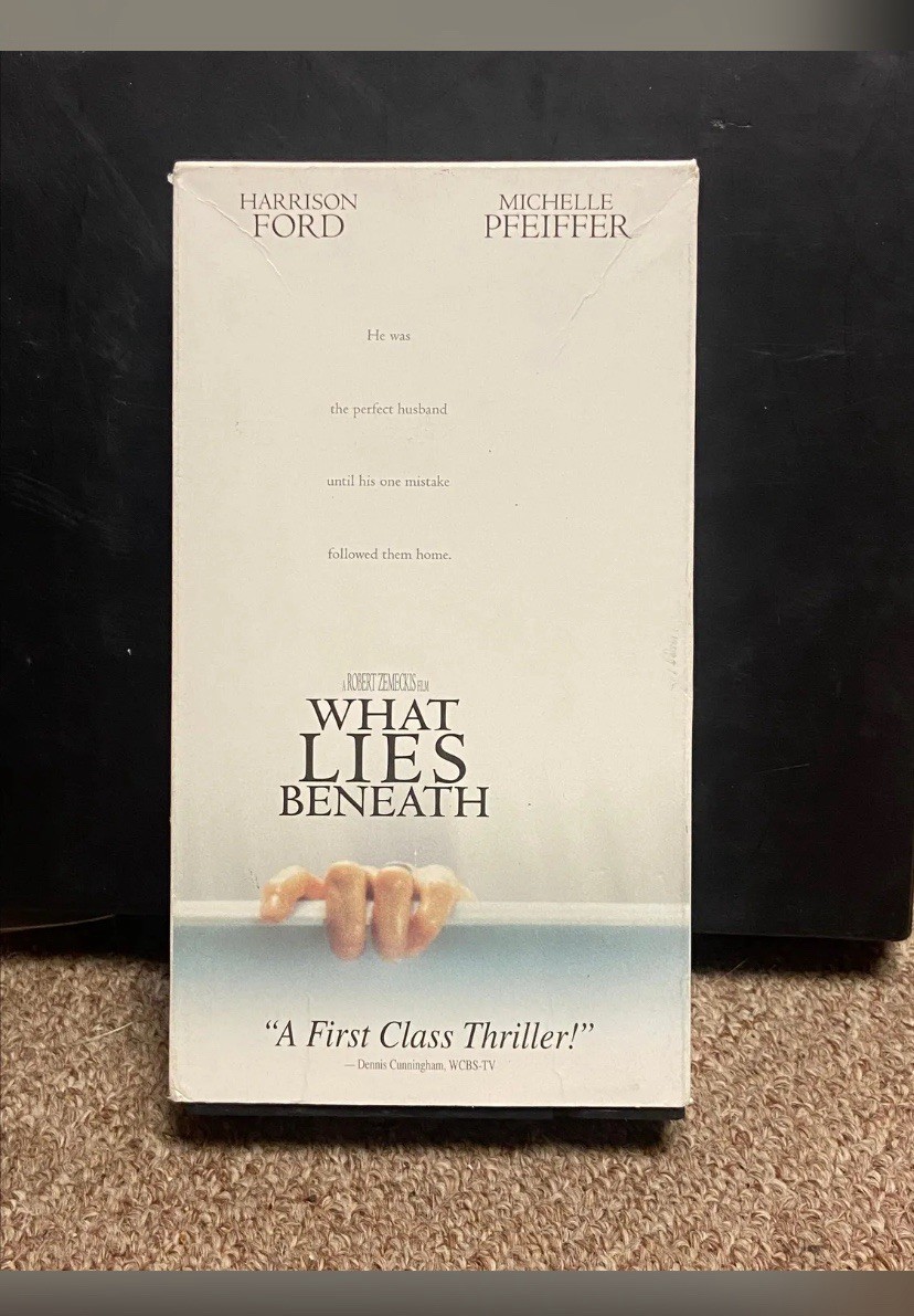 What Lies Beneath VHS Harrison Ford Michelle Pfeiffer VHS TAPE