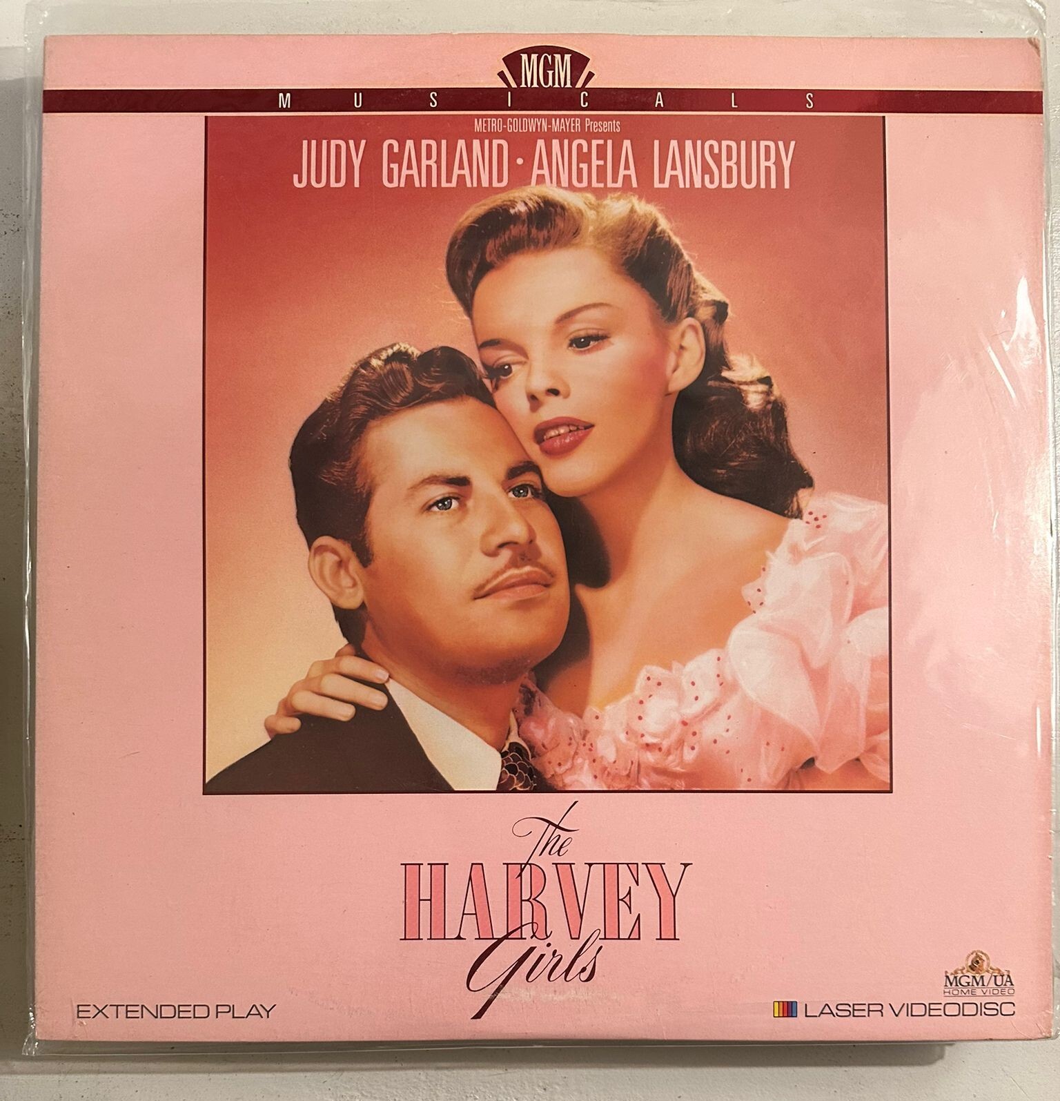 THE HARVEY GIRLS – LASERDISC – JUDY GARLAND, ANGELA LANSBURY -EXTENDED – VG+ A18