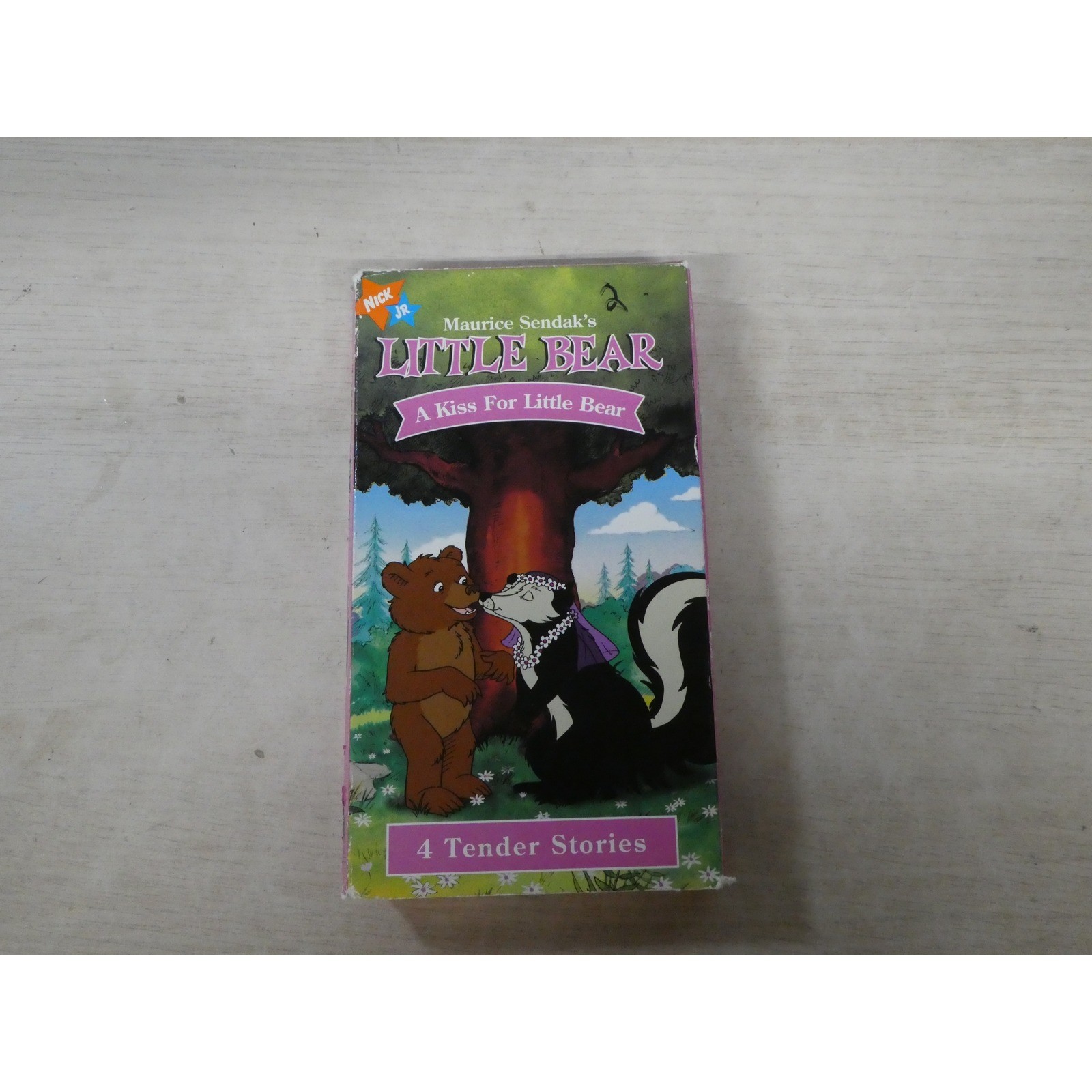Little Bear A Kiss For Little Bear VHS Orange Tape Nick Jr Maurice Sendak 2000