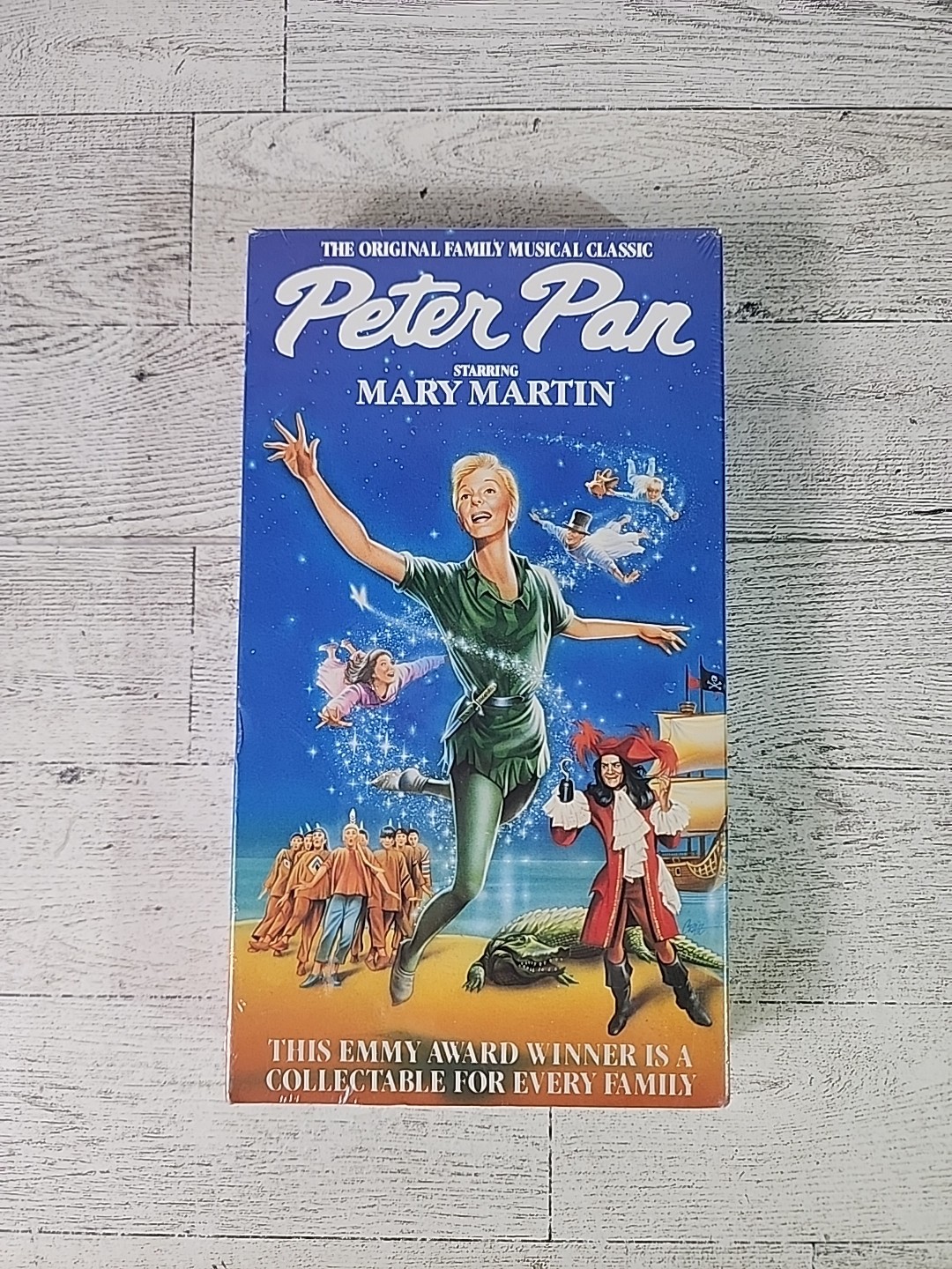 New SEALED Peter Pan VHS 1990 Live Action Mary Martin Movie Goodtimes Video
