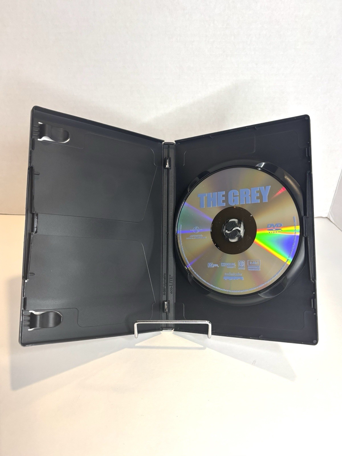 Universal Studios The Grey DVD Widescreen R 2012 Liam Neeson Joe Carnahan 118m