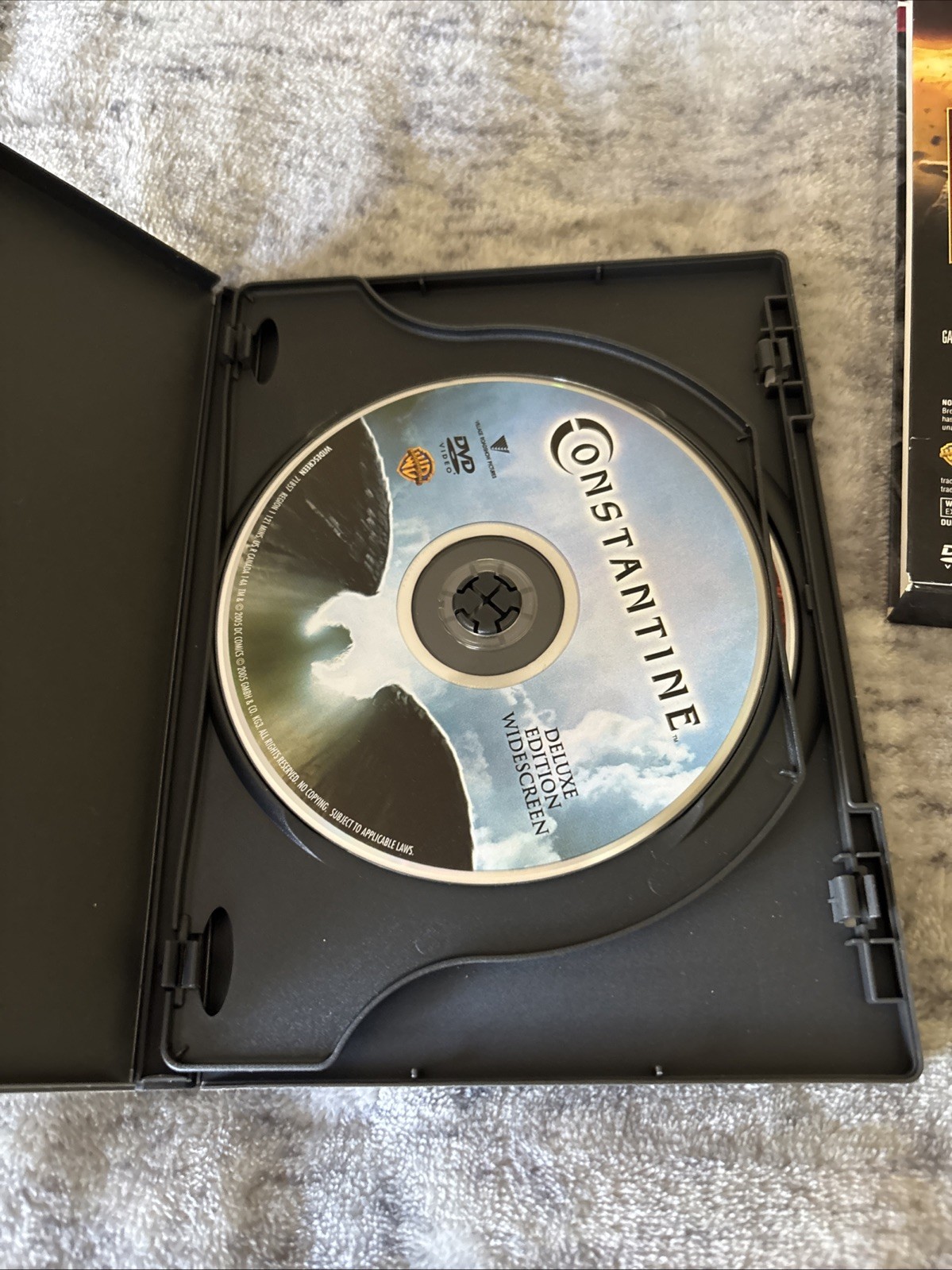 Constantine (DVD, 2005, 2-Disc Set, Deluxe Edition)
