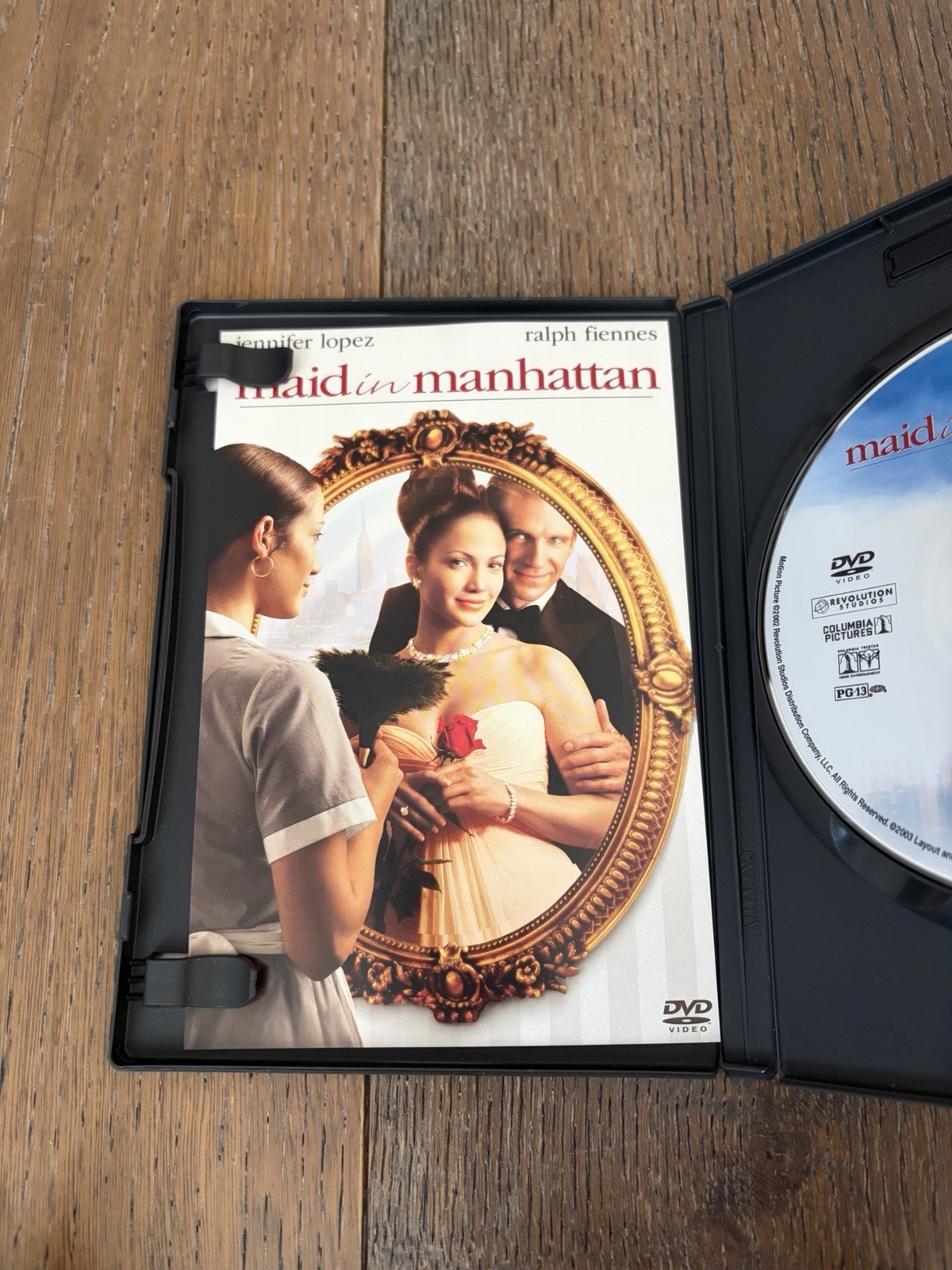 Columbia Pictures Maid in Manhattan DVD PG-13 Lopez Fiennes 105min Widescreen