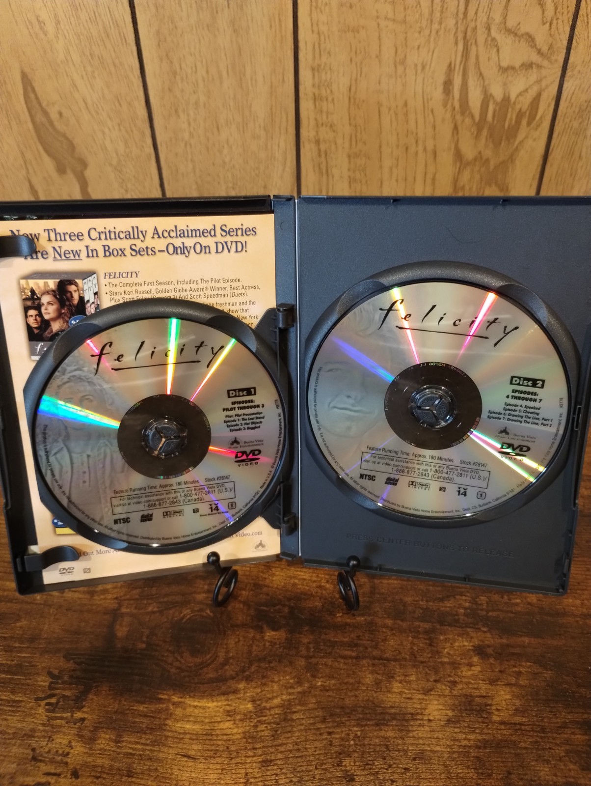 Felicity Complete First Season DVD Box Set 6 Discs Keri Russell J.J. Abrams