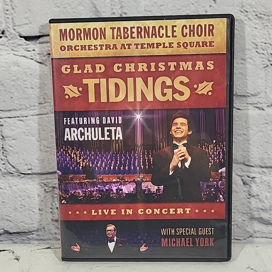 Glad Christmas Tidings Featuring David Archuleta & Michael York DVD