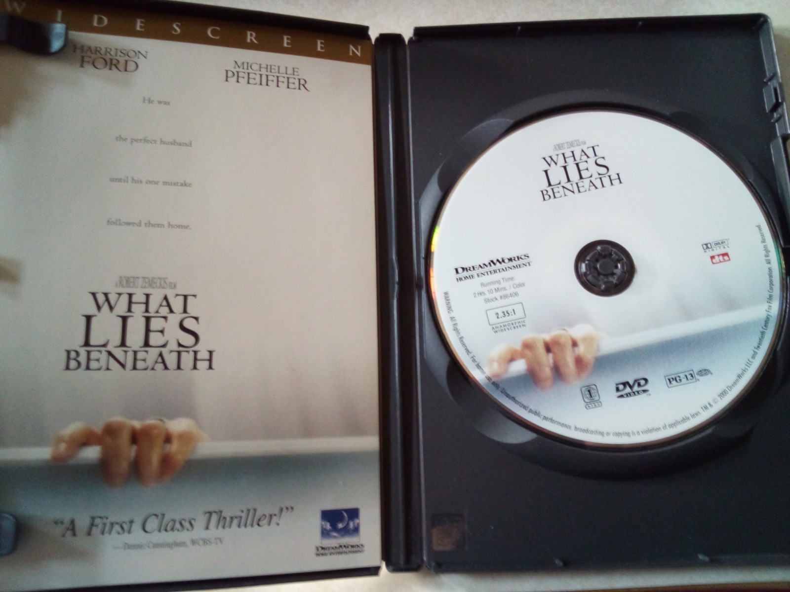 What Lies Beneath -Widescreen DVD