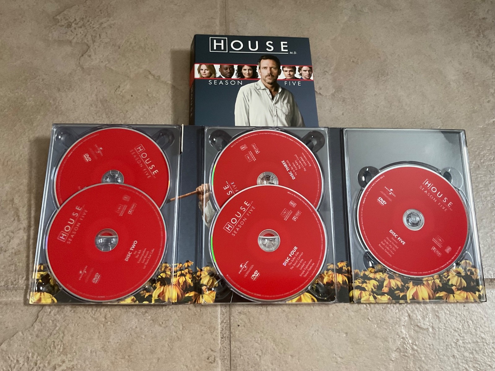 House MD. Complete Series (Season 1,2,3,4,5 DVD, Season 6,7,8 Blu-ray)