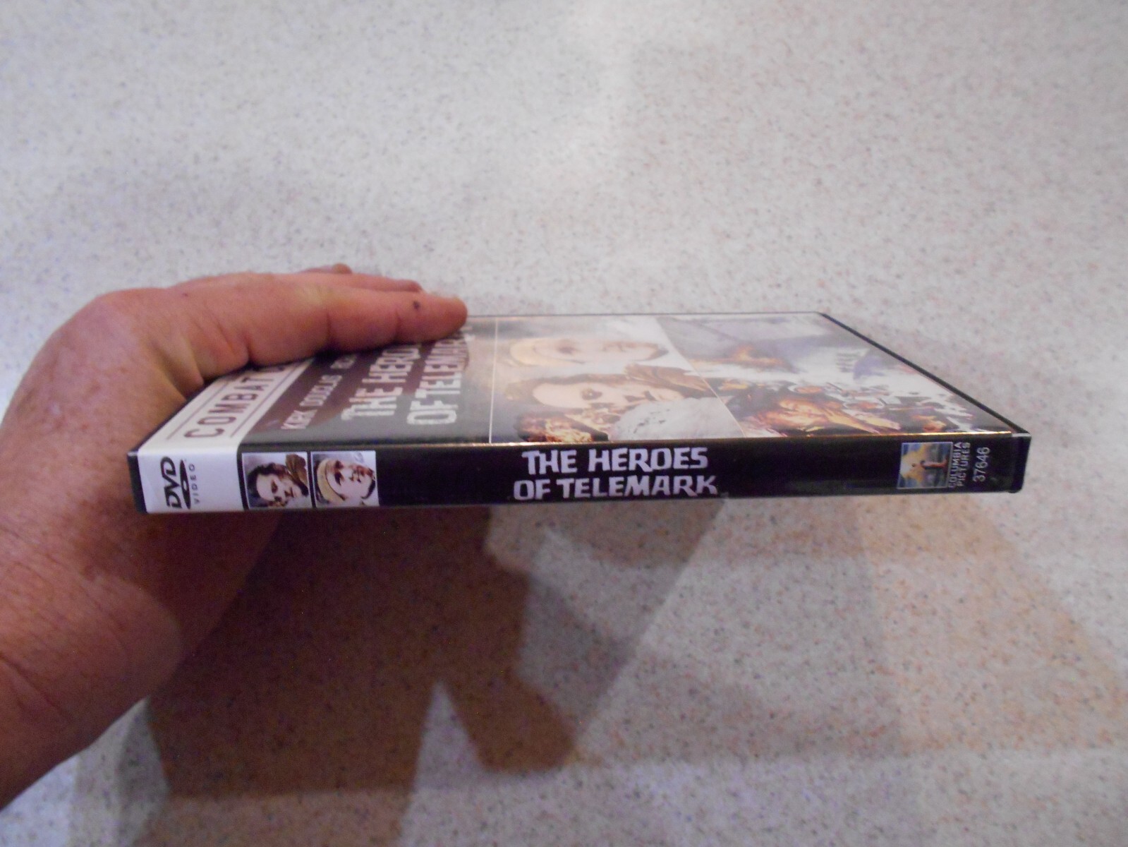 DVD The Heroes of Telemark Kirk Douglas Richard Harris OOP Tested