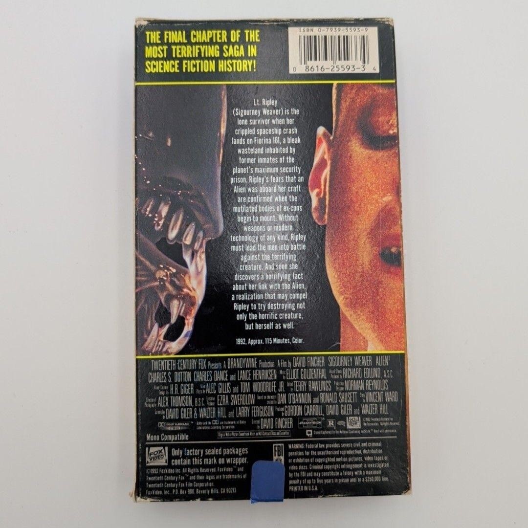 Vintage Alien 3 VHS 1992 Sigourney Weaver Sci-Fi Horror R 115m 20th Century Fox