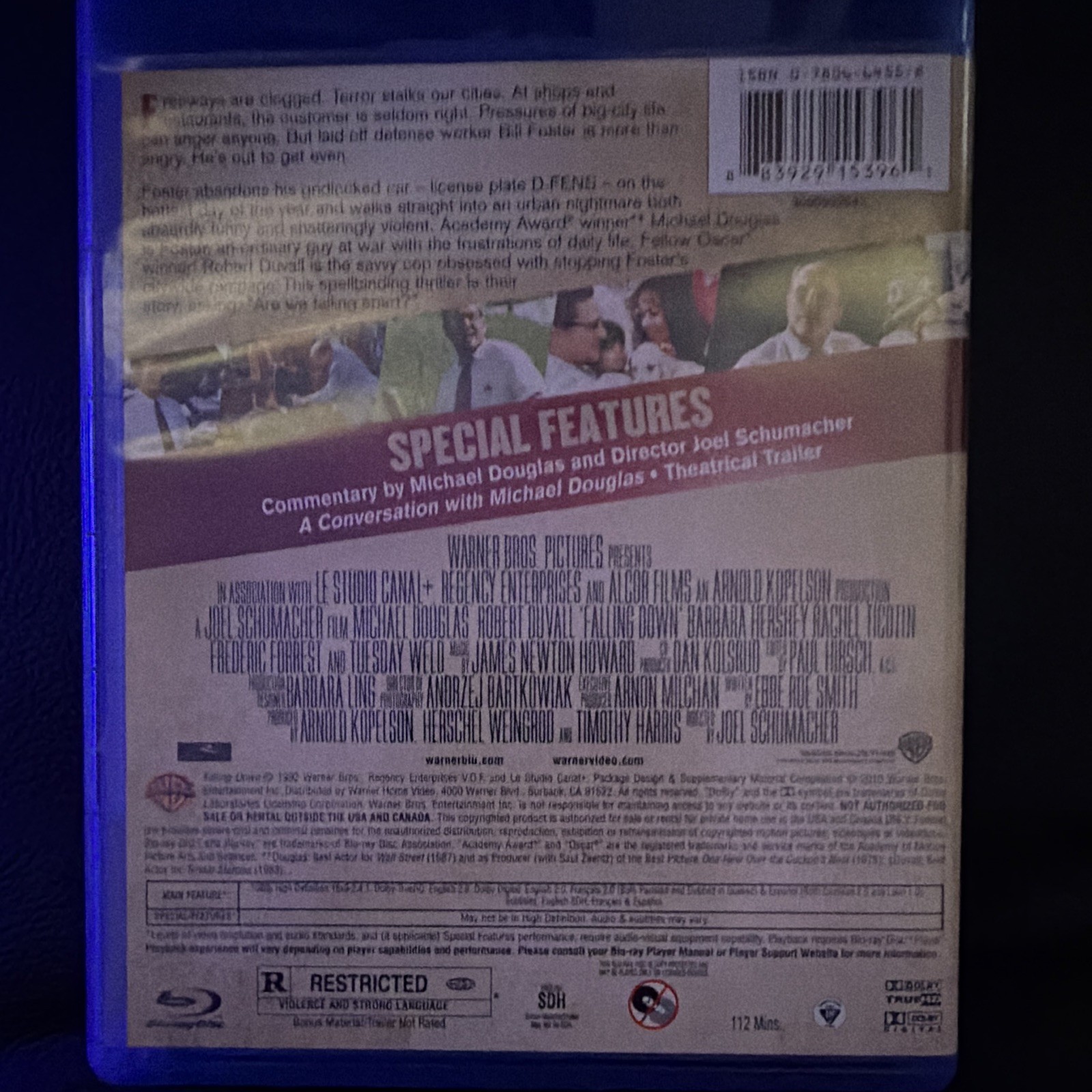 Warner Bros. Falling Down Blu-ray w/ Michael Douglas, Commentary, Trailer