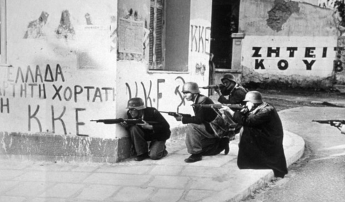 Best of Robert Manthoulis (VF)